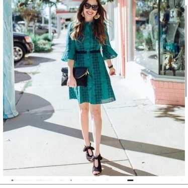 Size 2 Draper James Embroidered Button Front Shir… - image 1