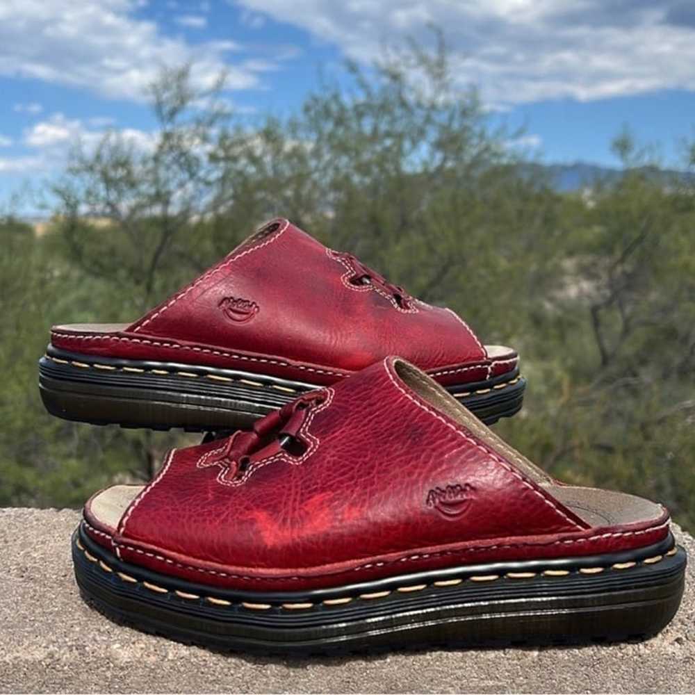 Dr. Martens 90’s Red MIE Chunky O-Ring Flower Cut… - image 8