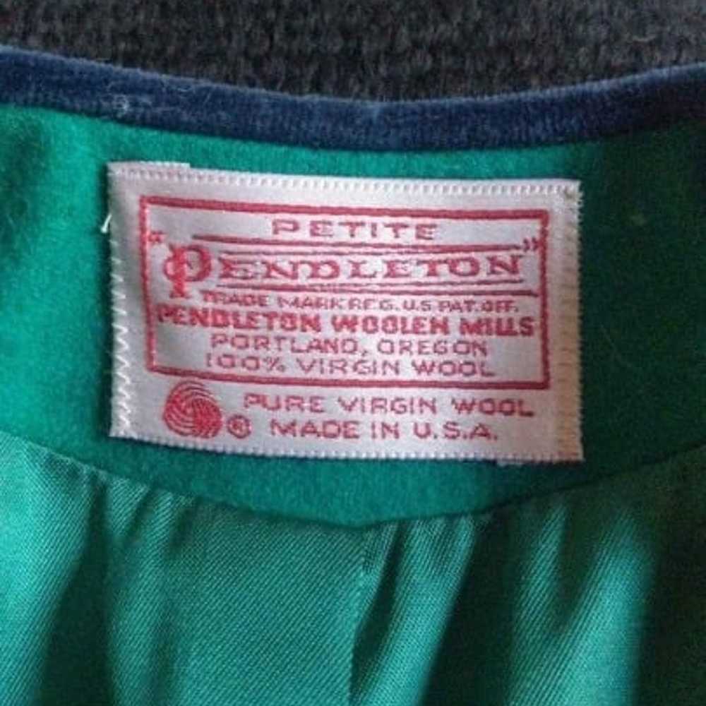 Women's Vintage Pendleton 100% Virgin Wool Green … - image 3