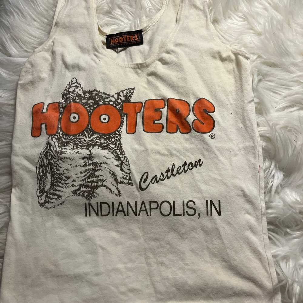 Hooters Tank Top sz Small VINTAGE Castleton India… - image 1