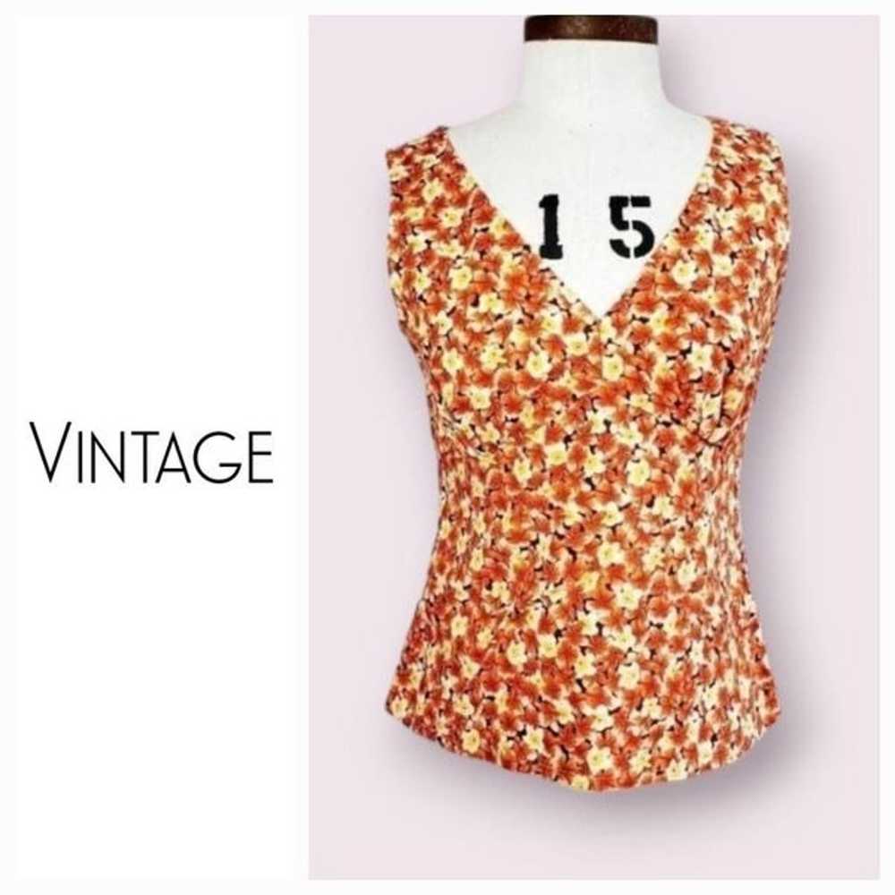 Vintage 70s floral v neck top cottage core - image 1