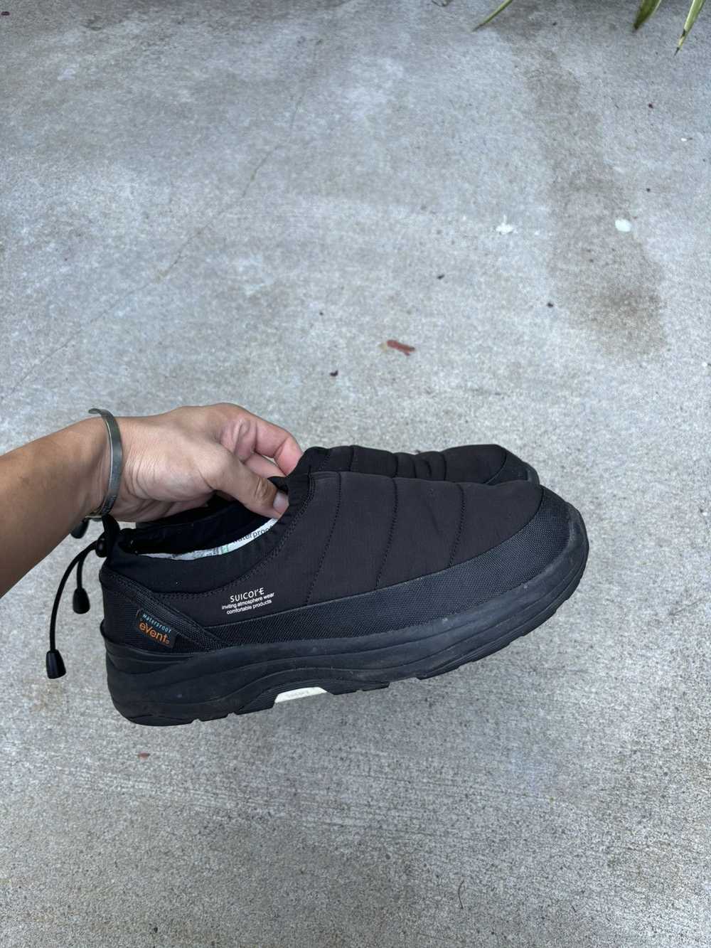 【関税込み】Suicoke ベージュ PEPPER-mod-LO ローファー Suicokeのベージュ PEPPER-mod-LO ローファーがセール中