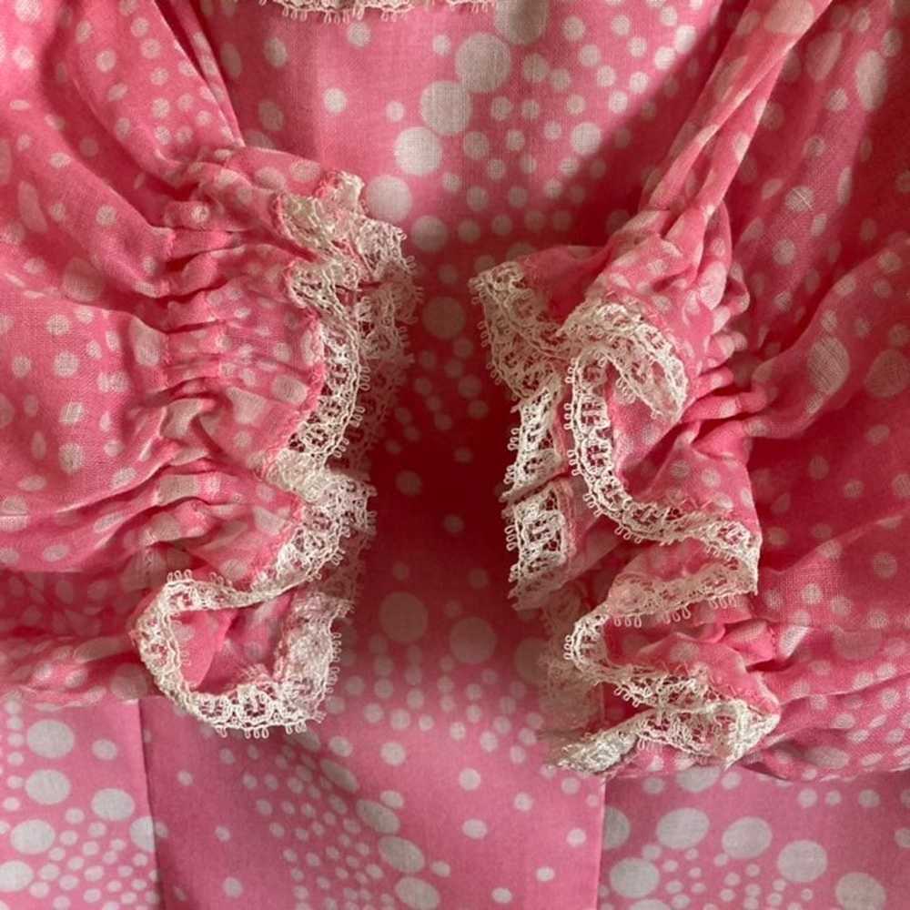 Vintage pink groovy spots blouse - image 6