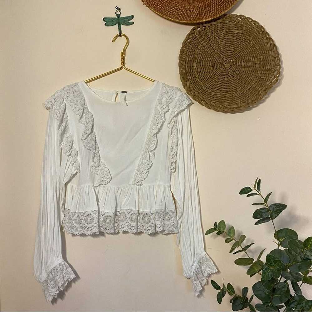 Free People Cottagecore Lace White Ruffle Long Sl… - image 1