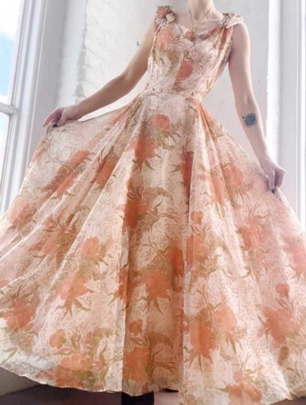 70s peachy flora dress - image 1