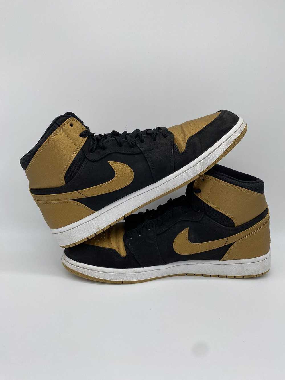 Jordan Brand × Nike Nike Air Jordan 1 Retro High … - image 3