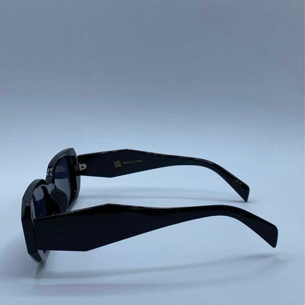 Unbranded Black Sunglasses - No Case - image 2