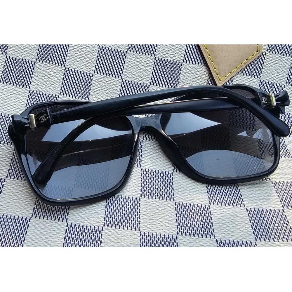 Chanel Oversized sunglasses - image 4