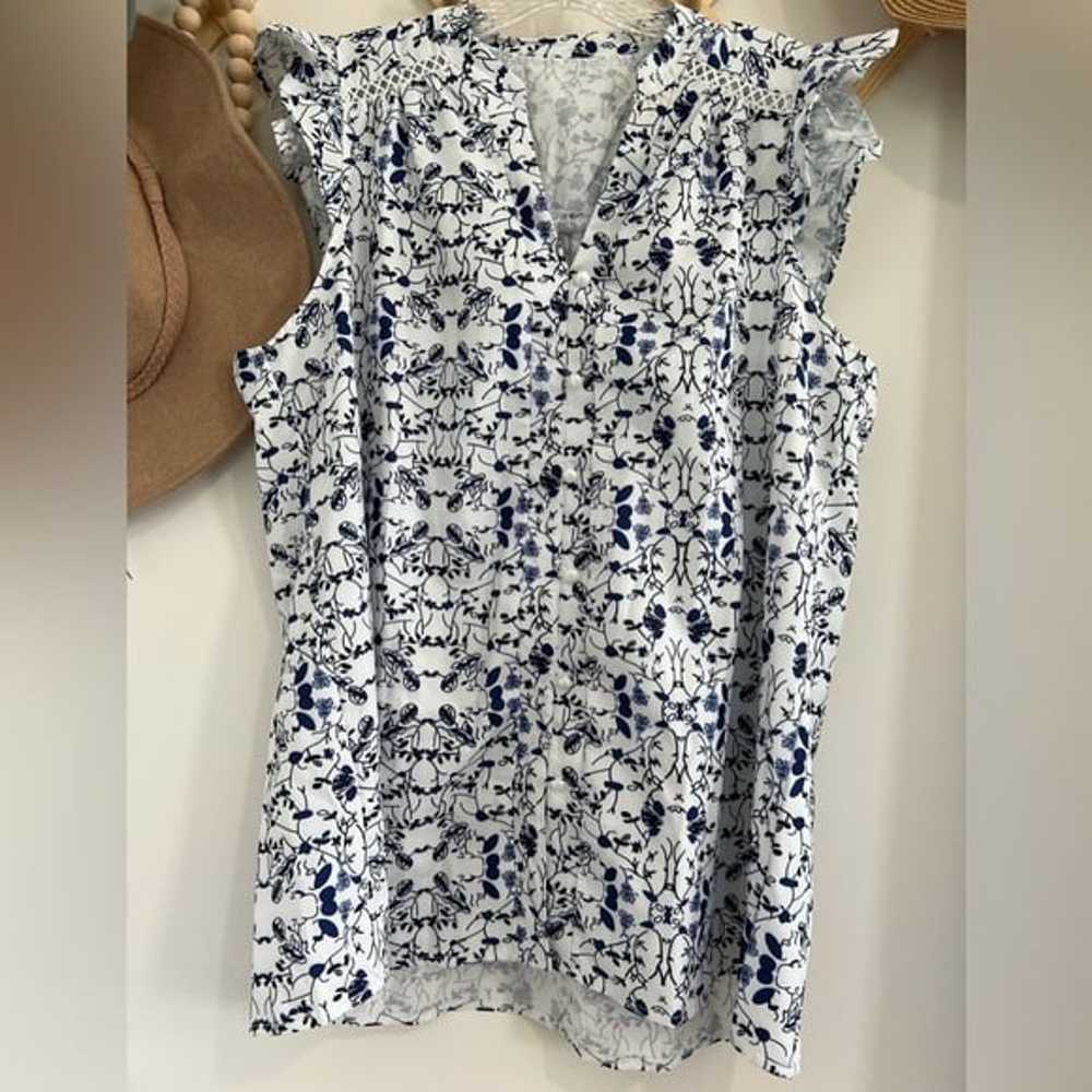 Summer Casual Ruffle Sleeveless Blouse - image 1