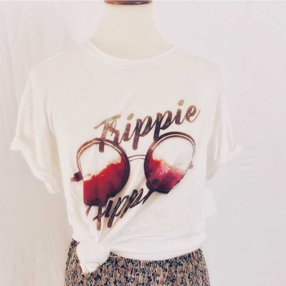 Super cute Hippie t-shirt - image 1