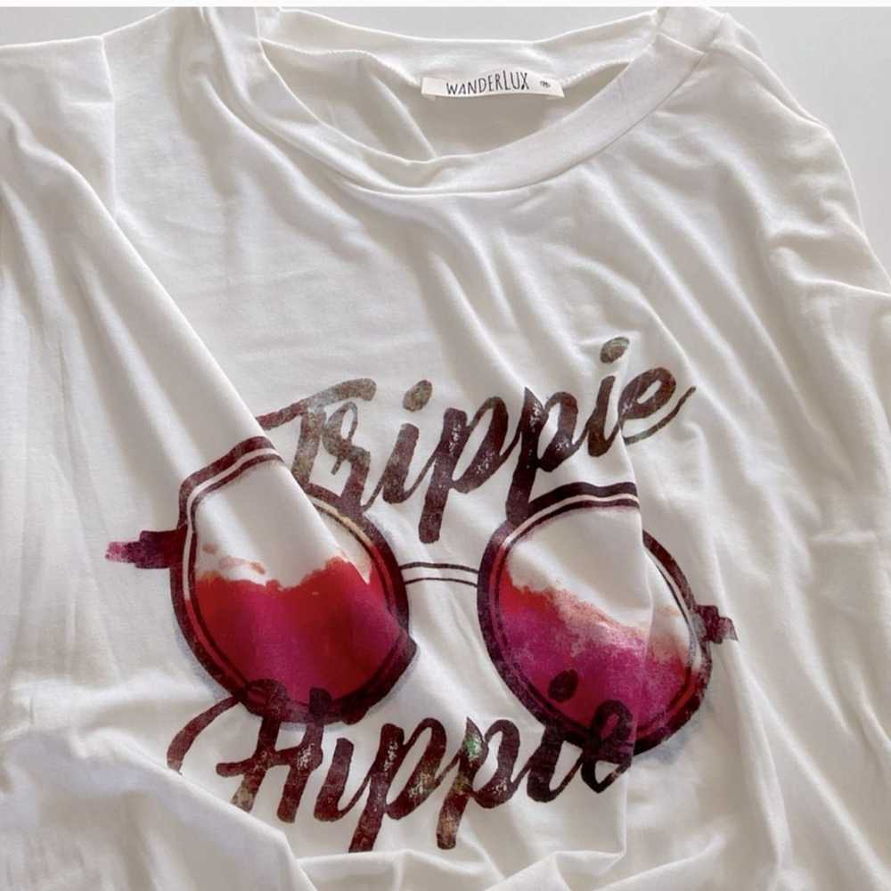 Super cute Hippie t-shirt - image 3