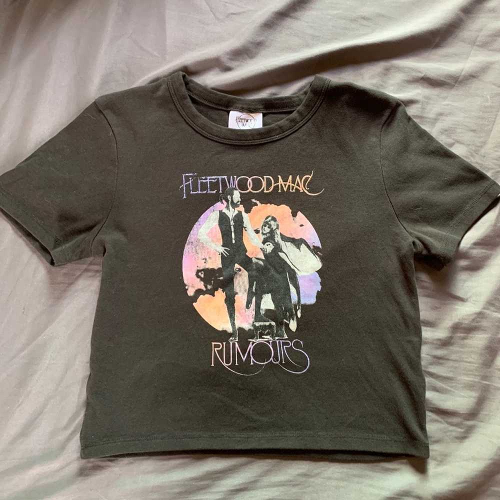 Fleetwood Mac 'Rumours' Graphic Band Tee Cropped … - image 3