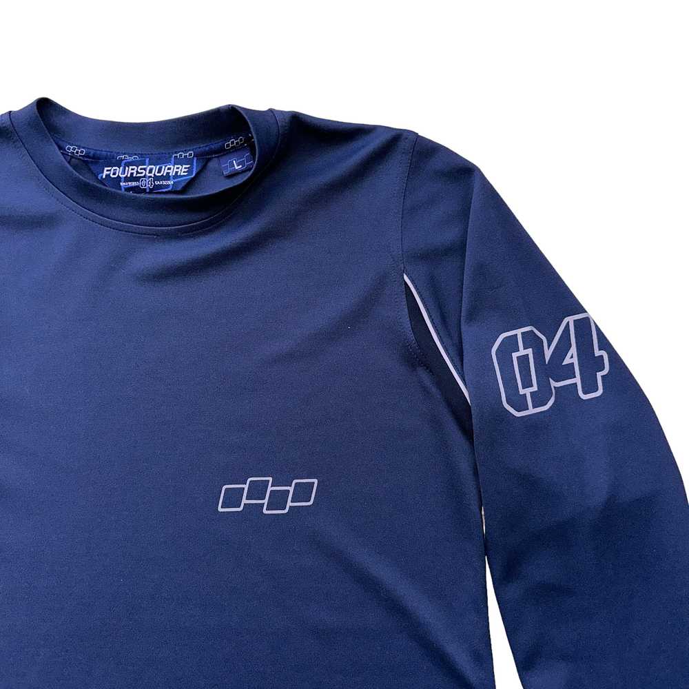 2001 Foursquare long sleeve mid layer M/L - image 3