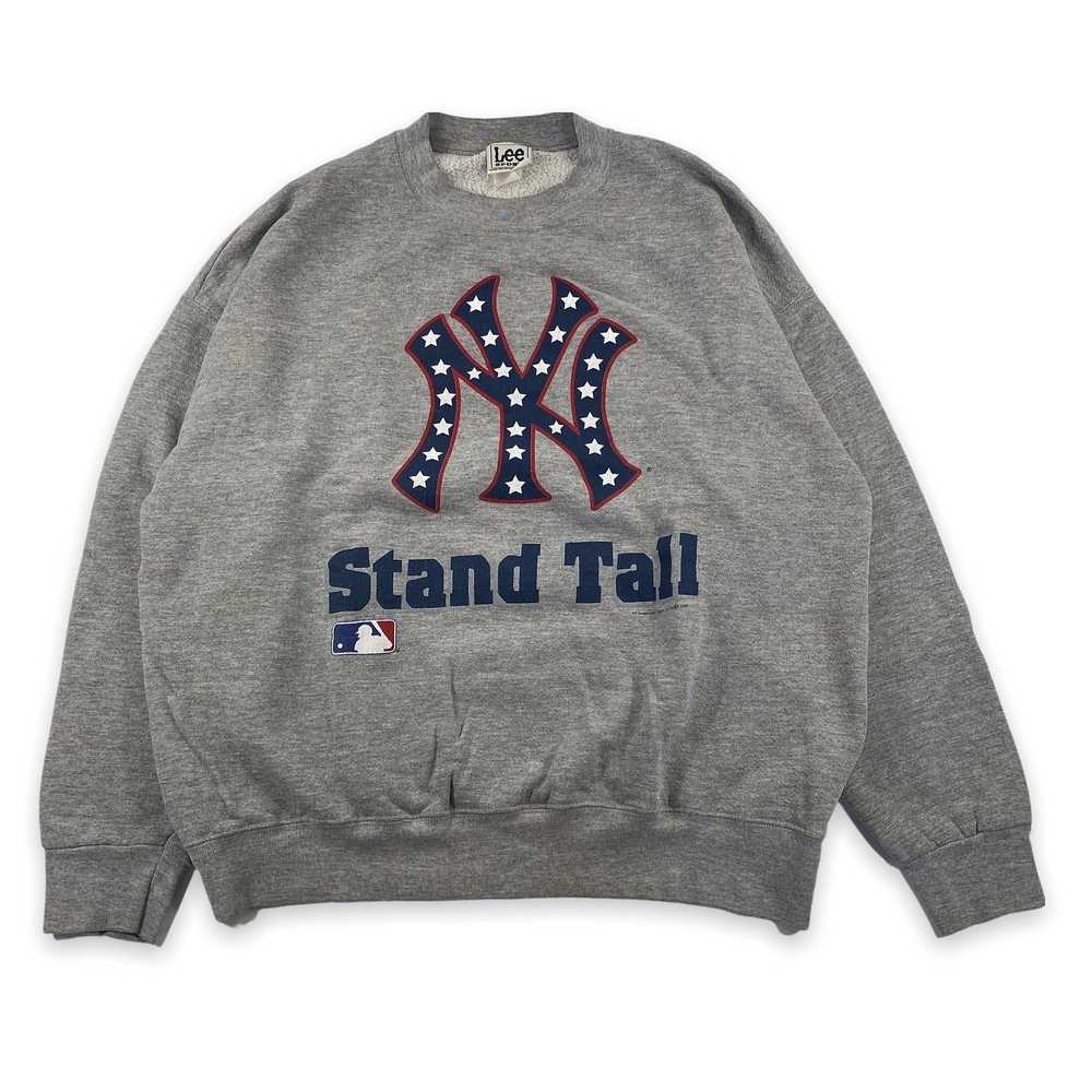 2002 Yankees sweatshirt L/XL - image 1