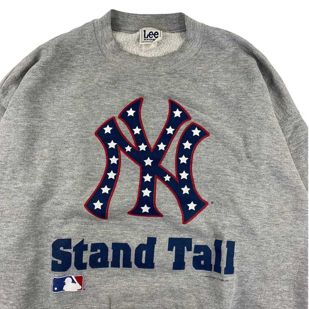 2002 Yankees sweatshirt L/XL - image 2