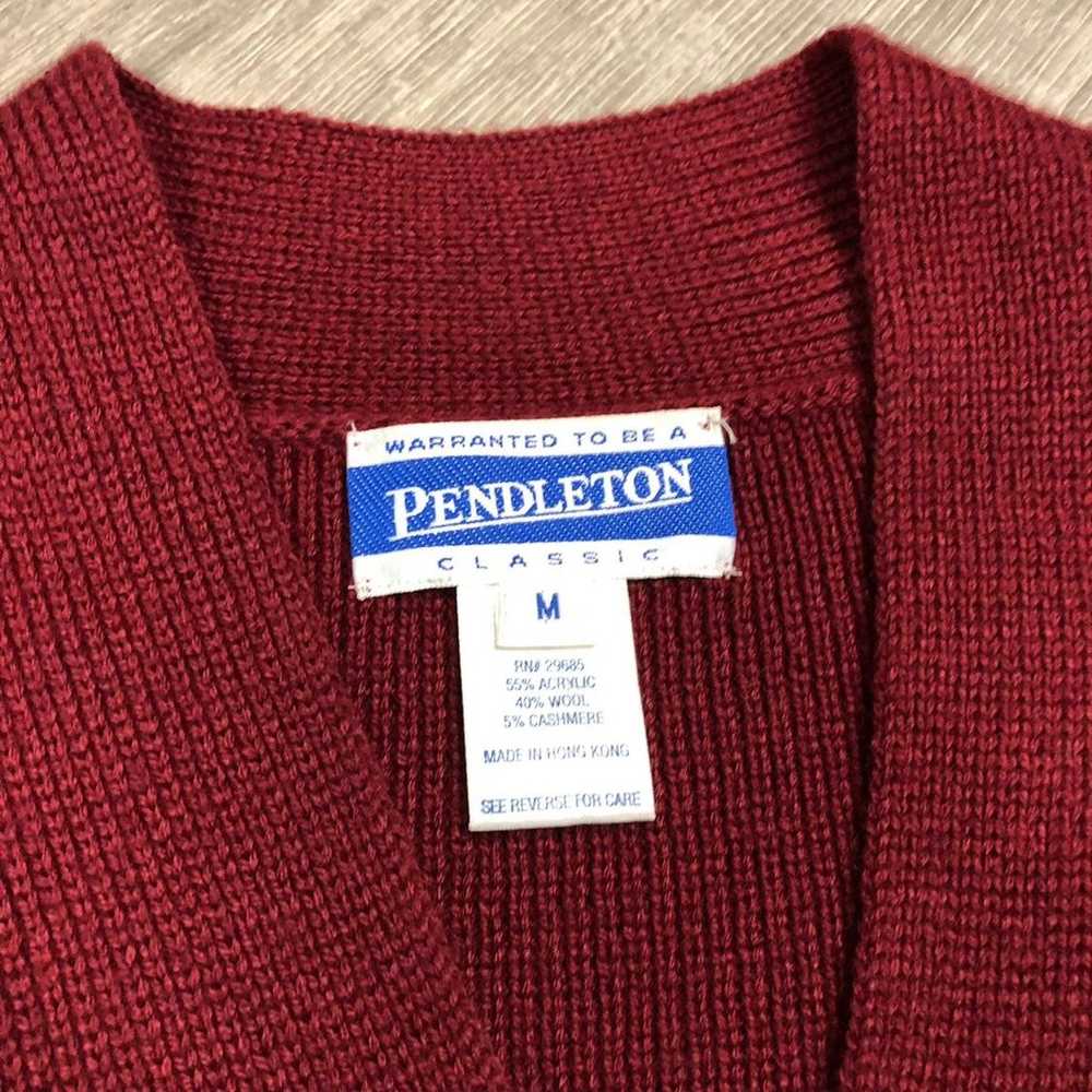 Vintage Ladies Pendleton Sweater Vest Kn - image 2