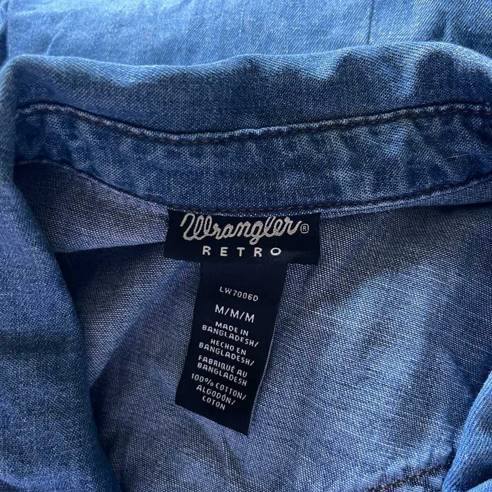 Wrangler Retro Women’s Denim Chambray Pearl Snap … - image 4