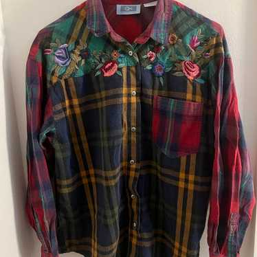 Vintage 90’s Embroidered Flannel, Size M - image 1