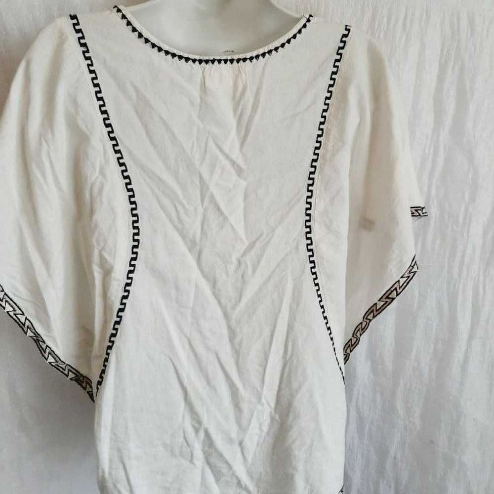 Women's vintage Havana White Embroidered Peasant … - image 2