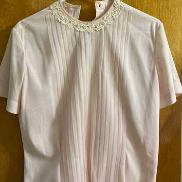 Vintage pink button back blouse - image 1