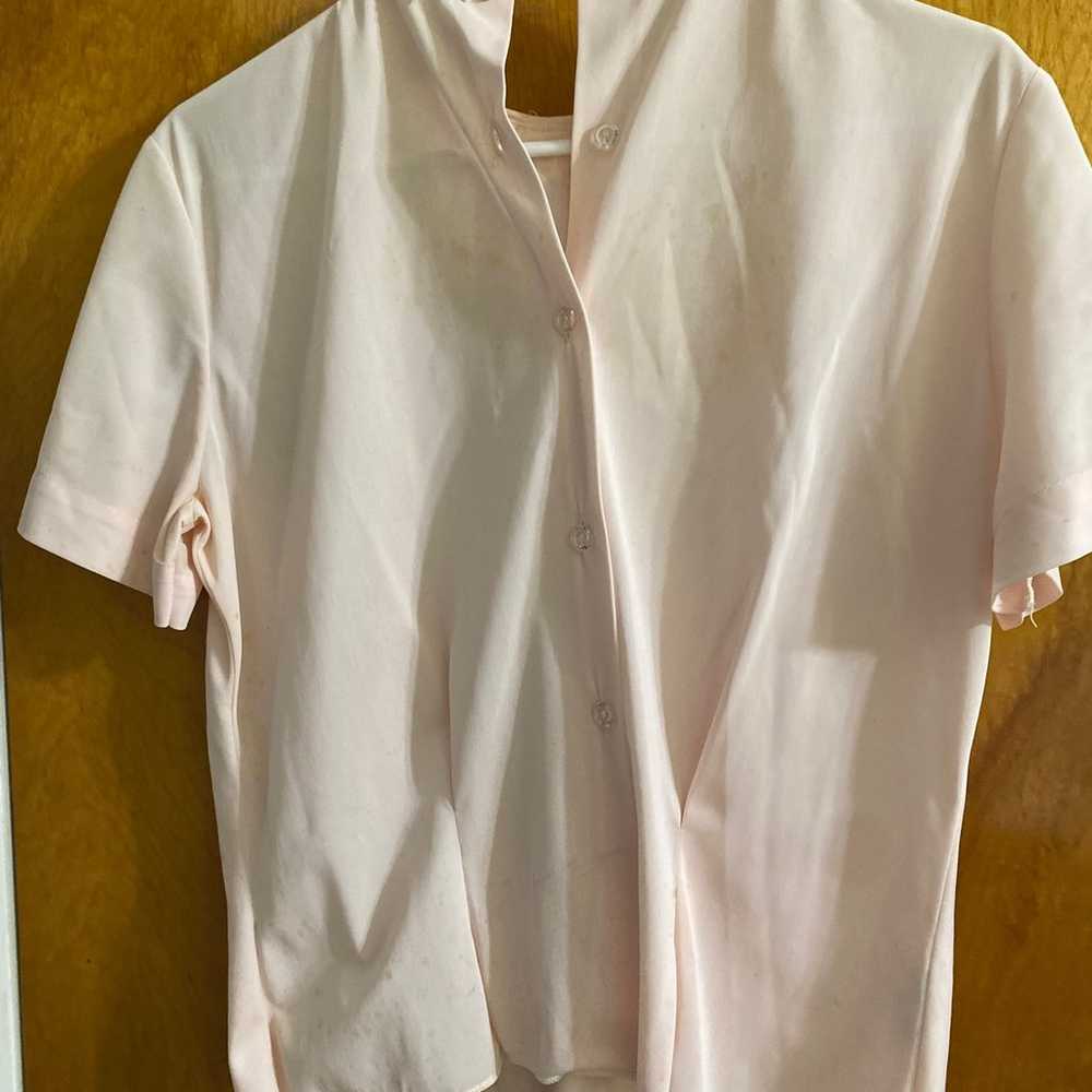 Vintage pink button back blouse - image 4