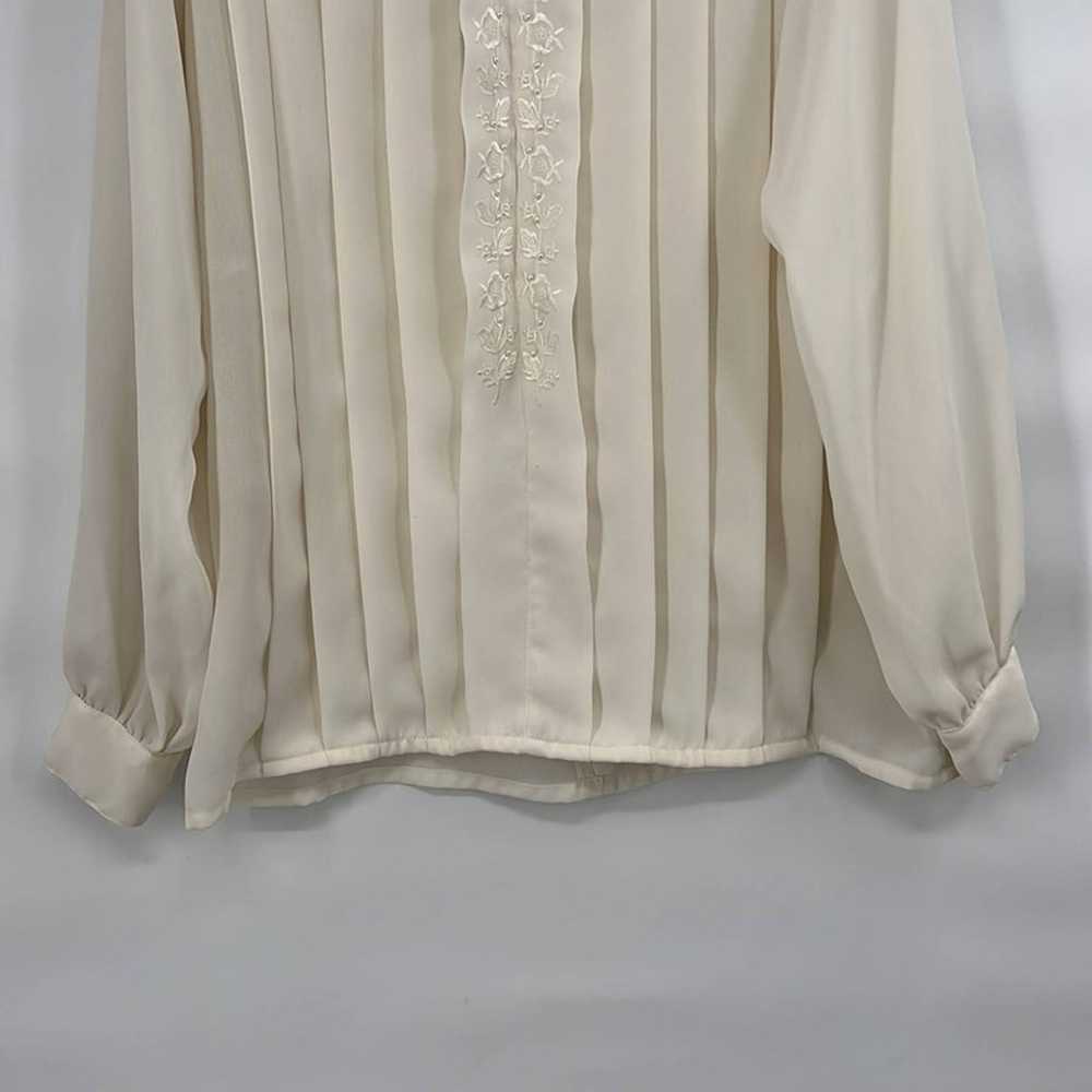 Vintage 80s white frilly blouse romantic vampire … - image 3