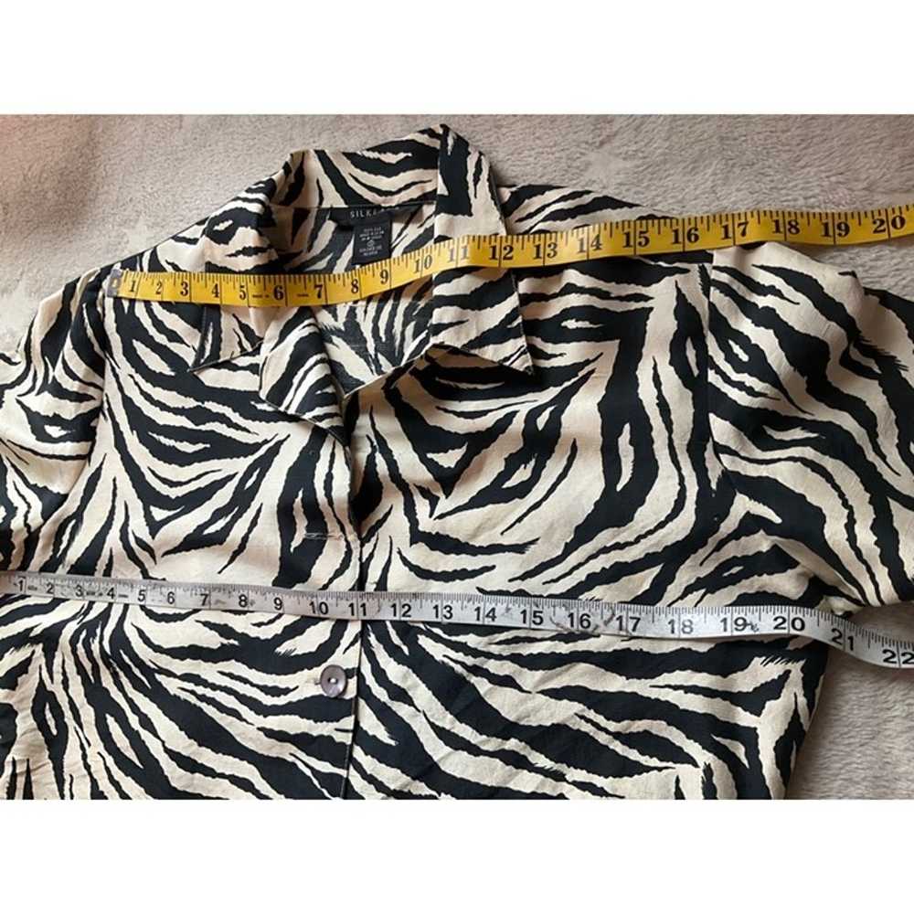 Silkland Women's Size 10 Animal Print Button Down… - image 4