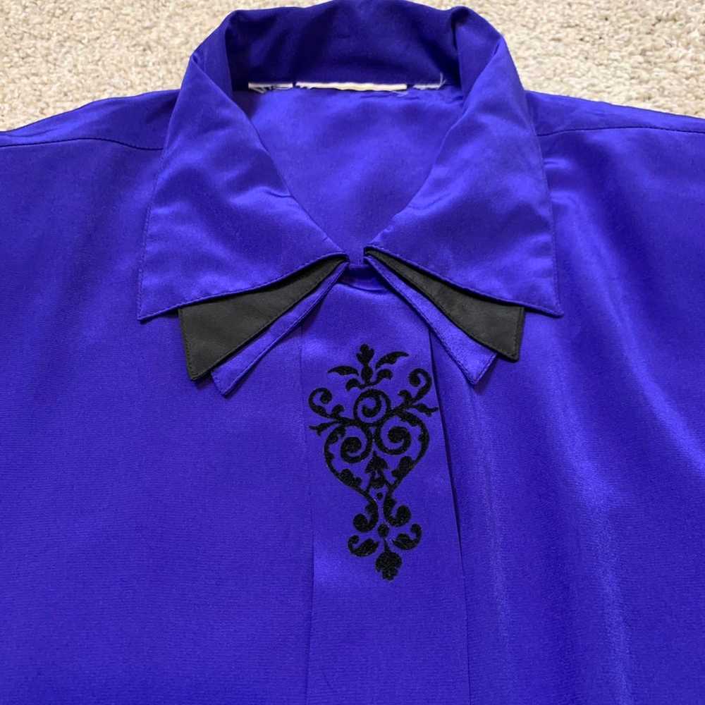 1970s-1980s Gorgeous Vtg. Silk Blouse - image 2