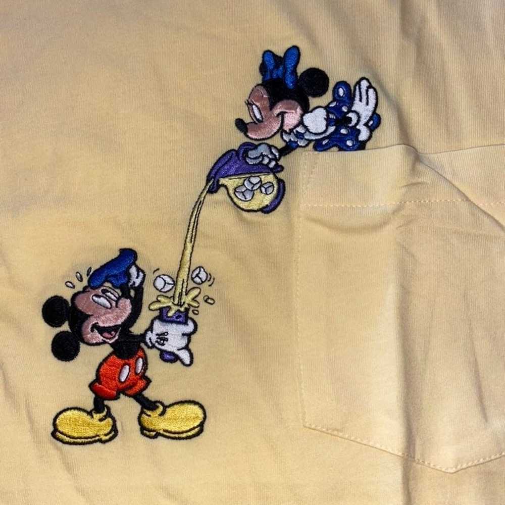 Vintage Mickey Mouse and Minnie Shirt Size medium… - image 2