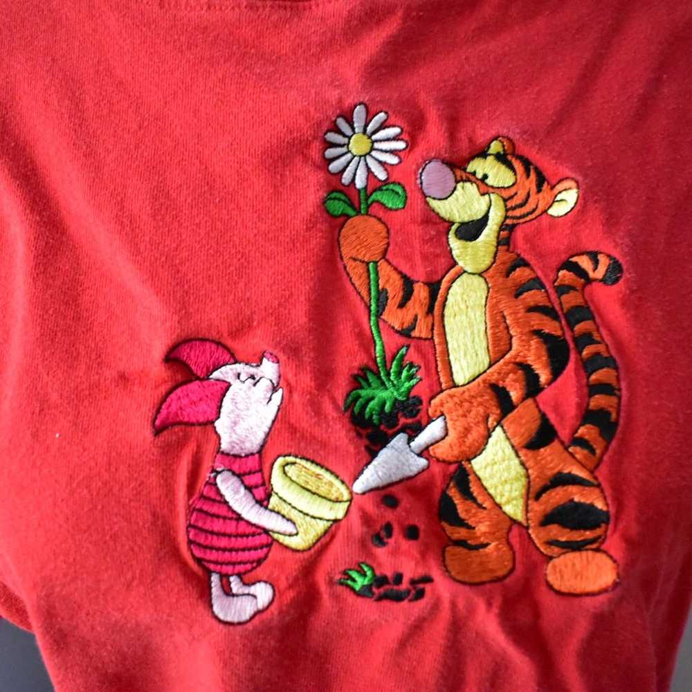 Vintage Pooh garden shirt - image 2