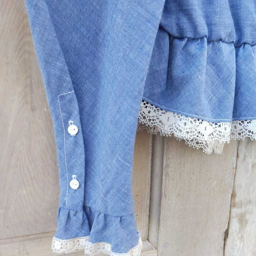 Vintage Chambray Denim and Lace Blouse - image 5