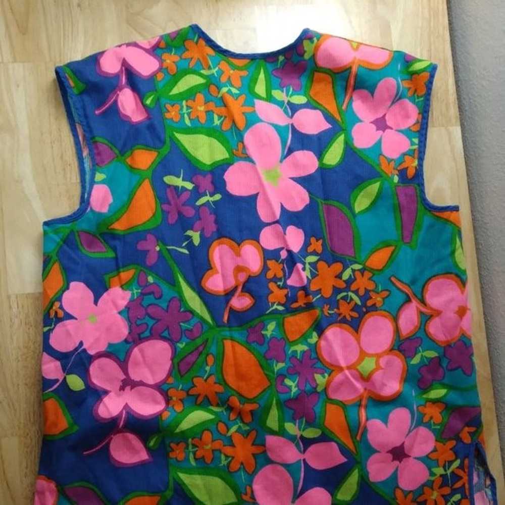 Vintage 60s Neon Day Glo Floral Button Vest Sleev… - image 3