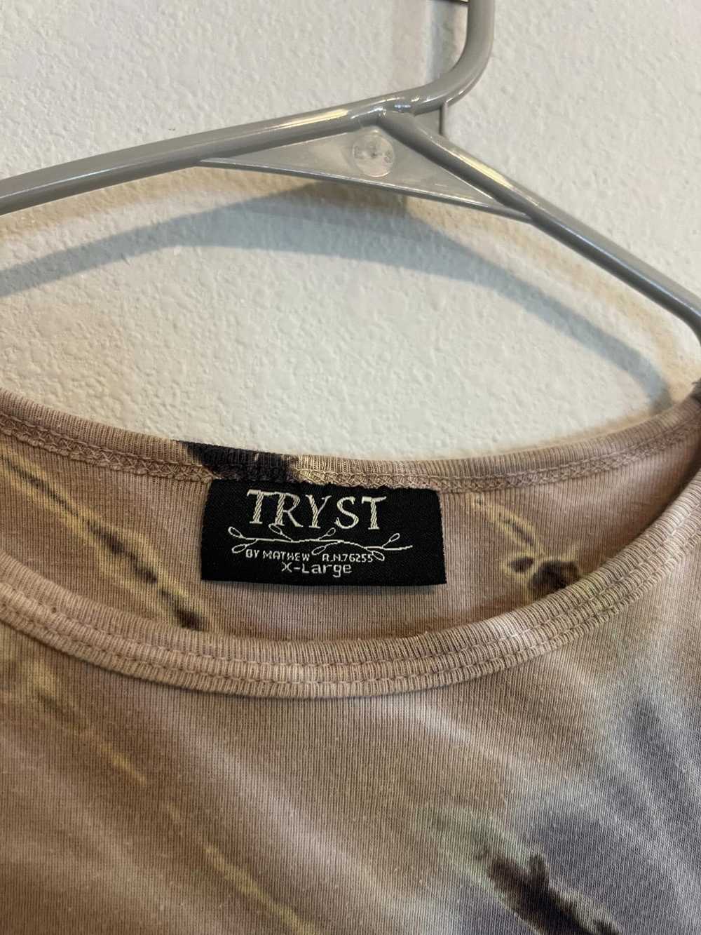 Designer Y2K Tie-Dye Blue and Tan T-Shirt - image 4