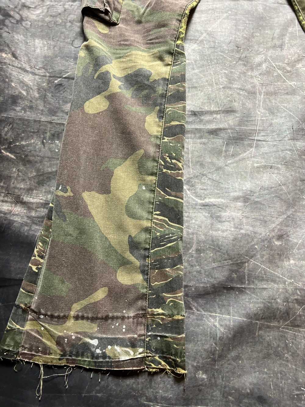 Gallery Dept. GALLERY DEPT Camo Flare Cargo Pants - image 7