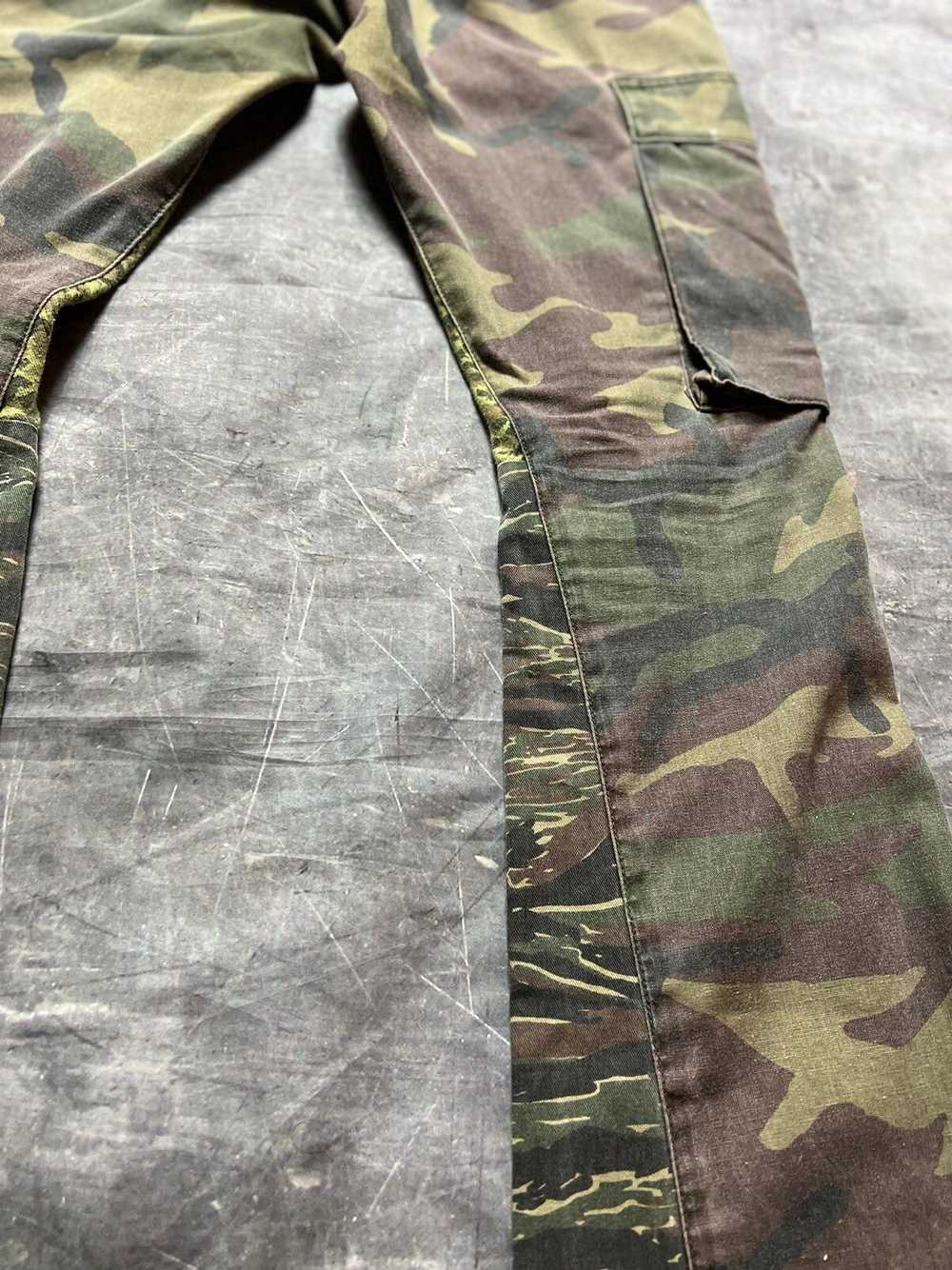 Gallery Dept. GALLERY DEPT Camo Flare Cargo Pants - image 8