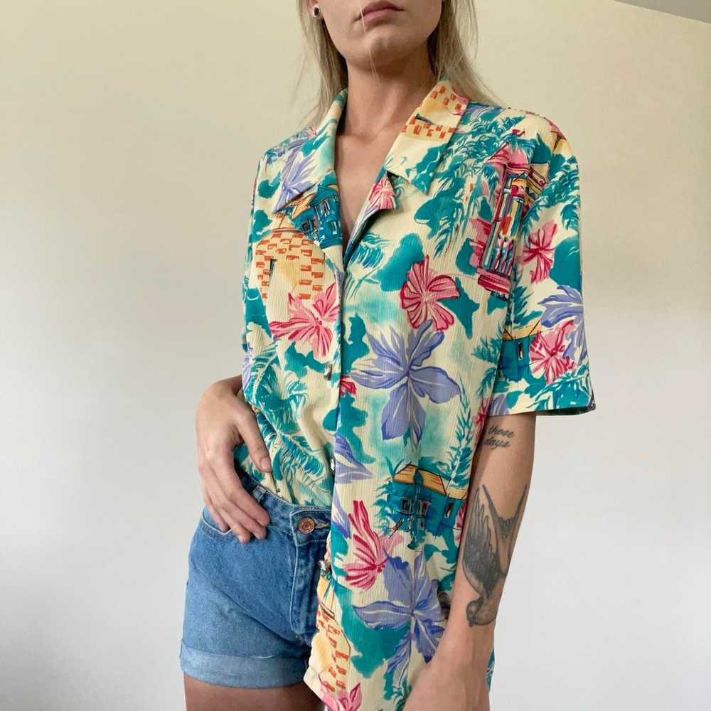 Vintage 80sfloral Hawaiian button down shirt - image 2