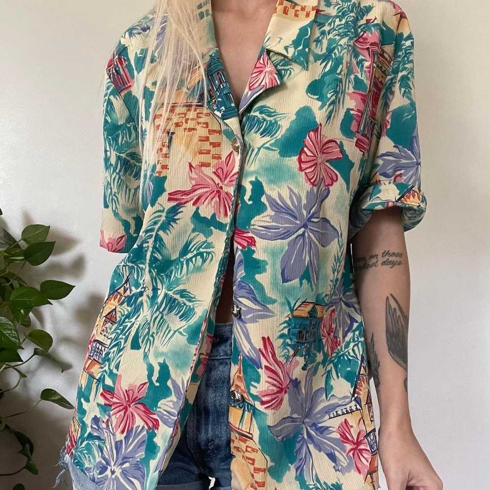 Vintage 80sfloral Hawaiian button down shirt - image 4