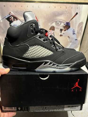 Air Jordan buy 5 Retro Black/Black- Metallic silver 2001 SIZE 8