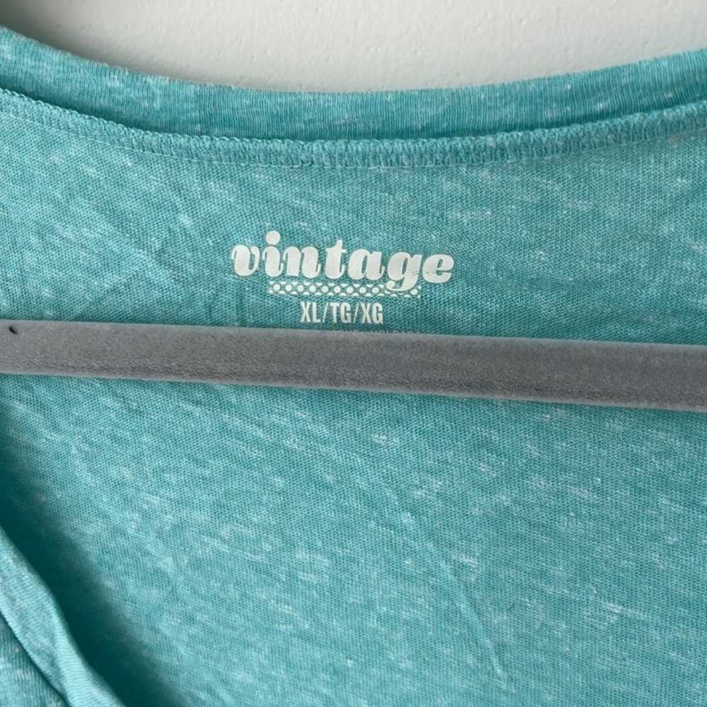 Used Old Navy Vintage Size XL T-Shirt - image 2