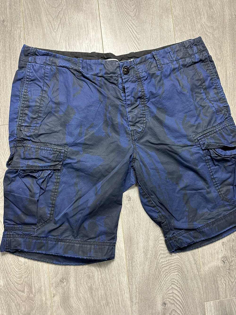 Stone Island Stone Island Mens Cargo Shorts Size … - image 2