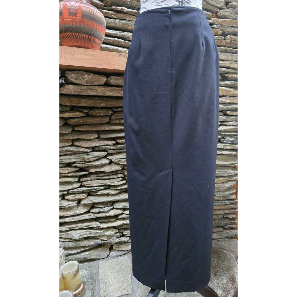 Size 10 Geoffrey Beene Sport Long Skirt - image 2