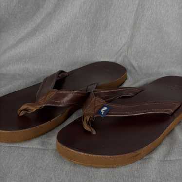 Men's Vineyard Vines Brown Leather Flip Flops Siz… - image 1