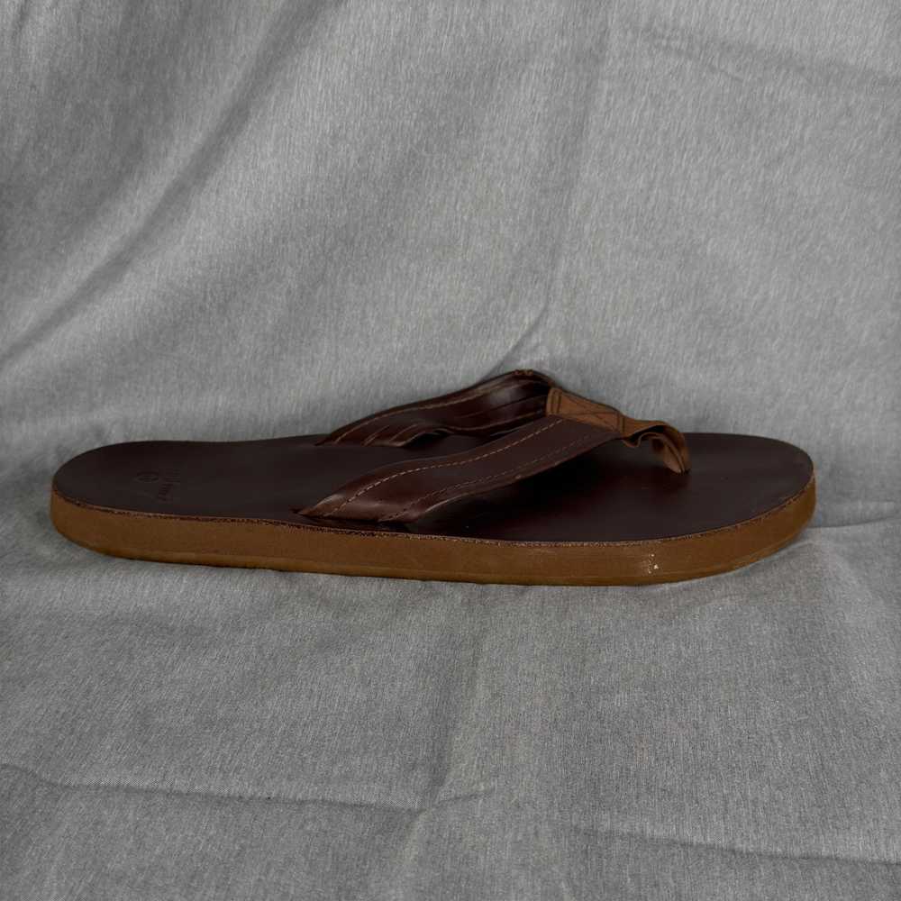 Men's Vineyard Vines Brown Leather Flip Flops Siz… - image 2