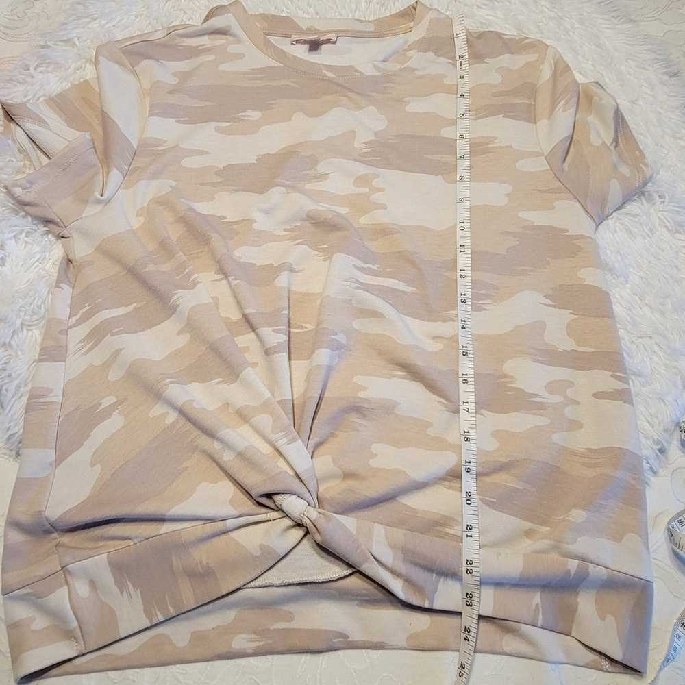 Como Vintage twist camo top - image 6