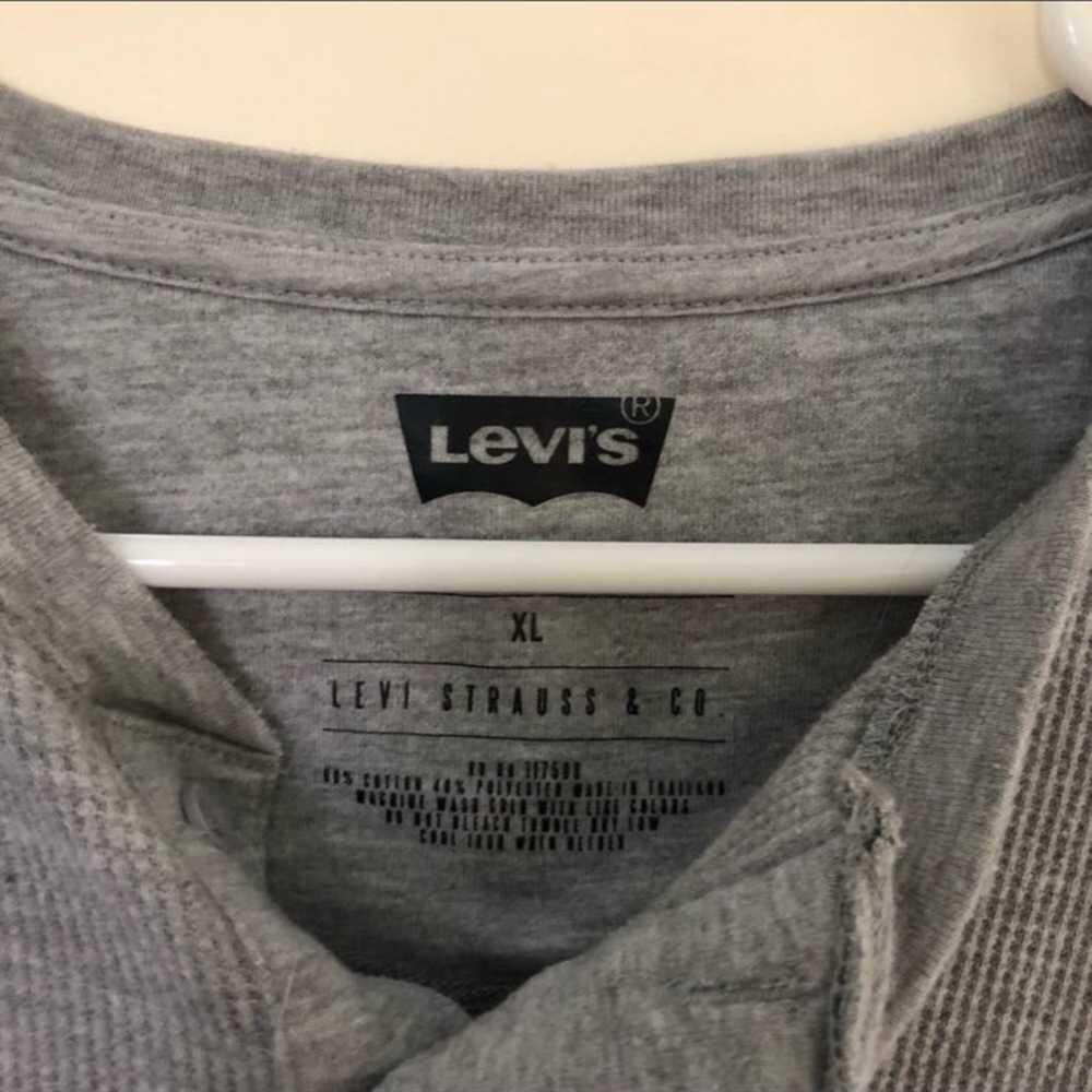 Cropped Levi’s Cozy Long Sleeve - image 5