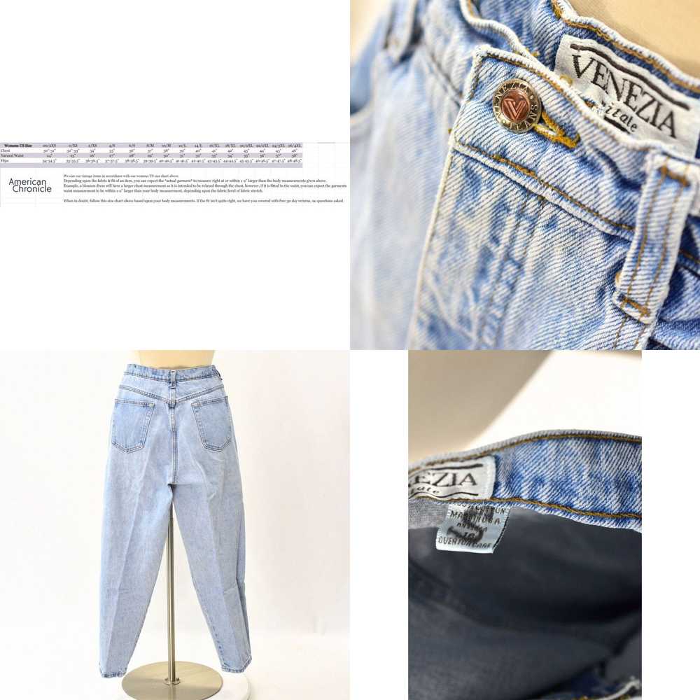 HIGH 90s Vintage Light Wash High Waist Tapered Le… - image 3