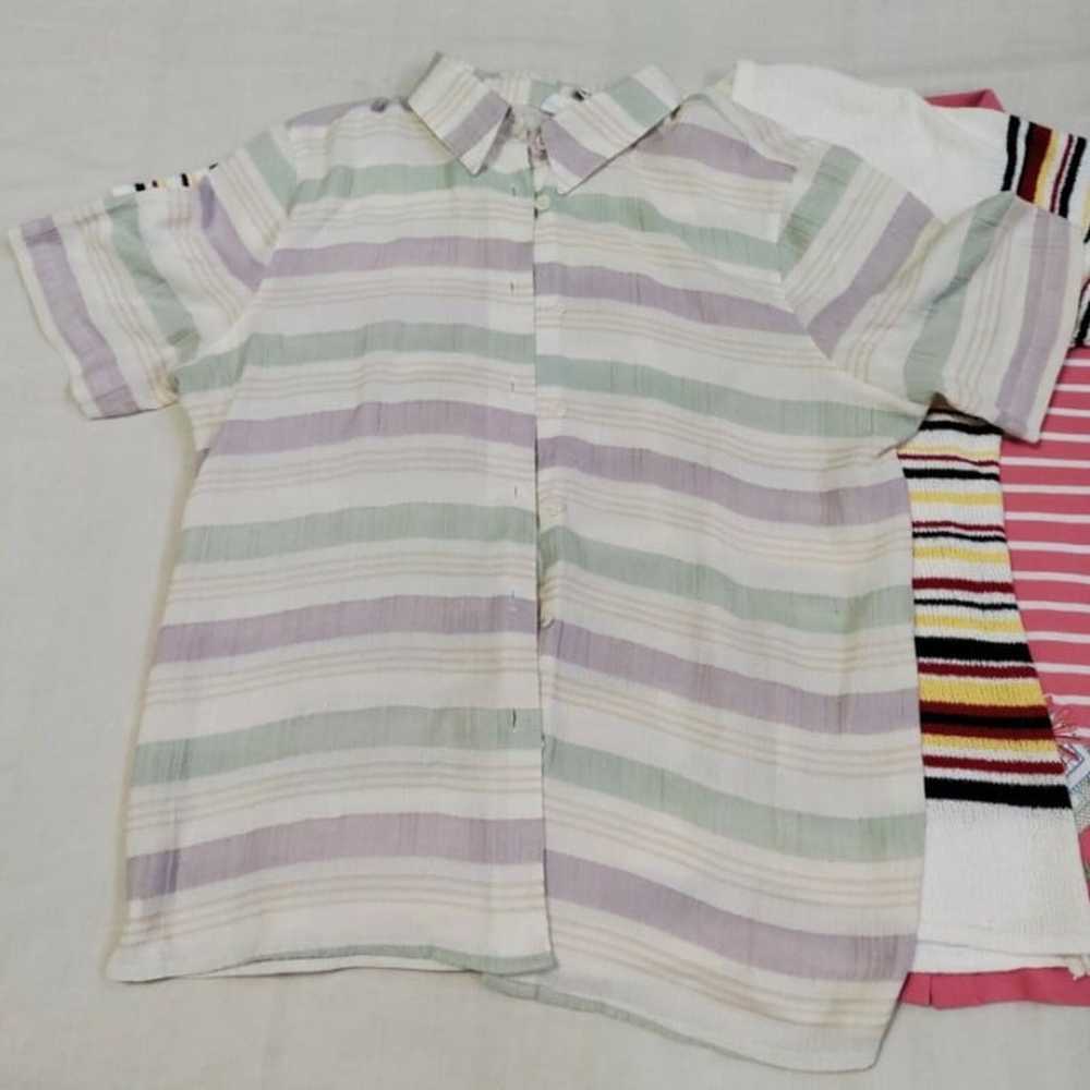 Woman's Top Lot XL 16 Shirts Blouses Striped Plai… - image 4