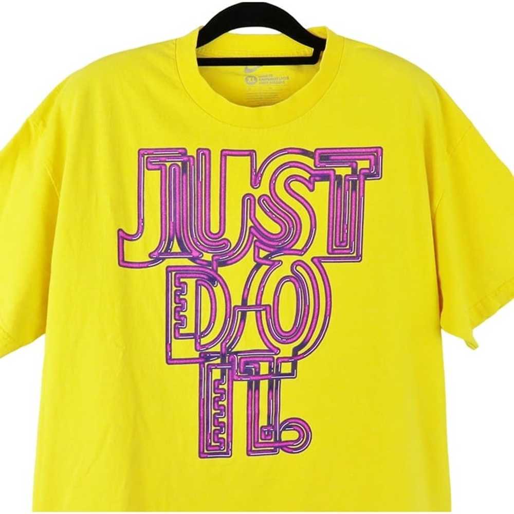 Vintage NIKE T-shirt Size XL 90's JUST DO IT Yell… - image 2