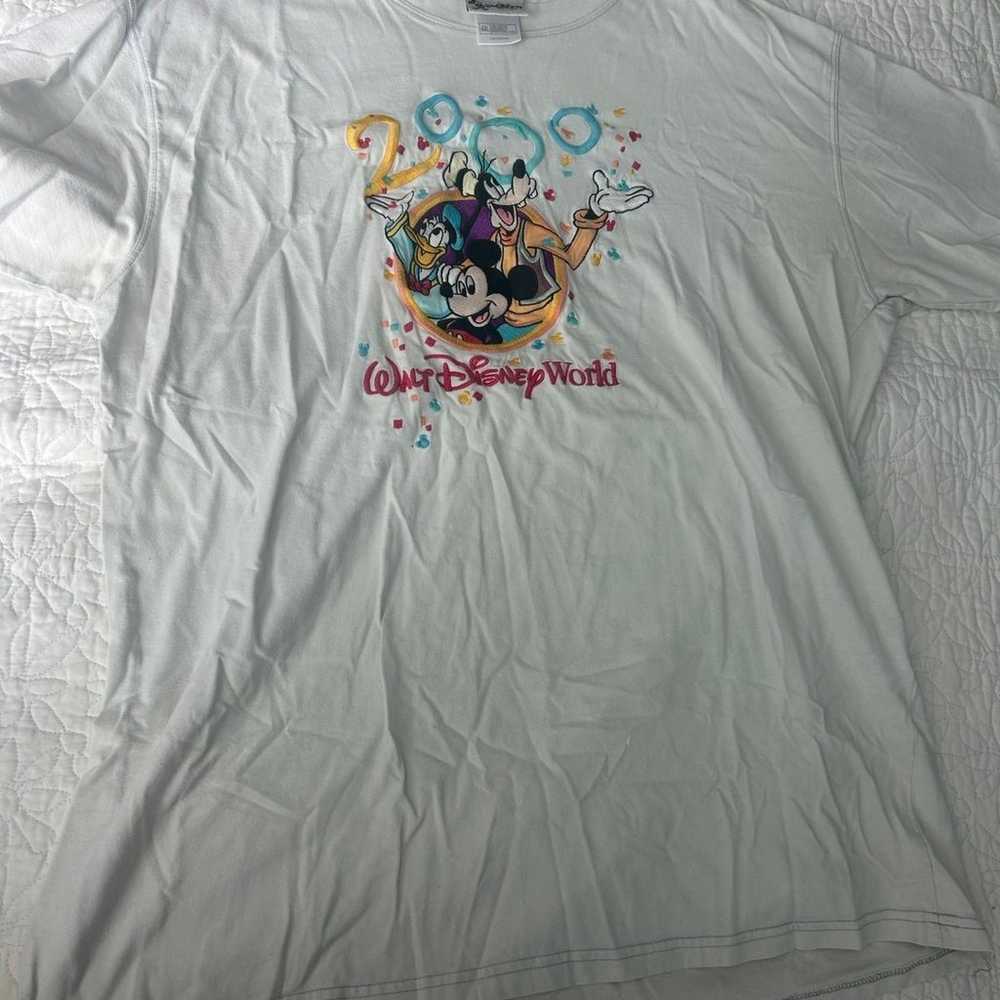 Disney vintage 2000 Tshirt - image 1