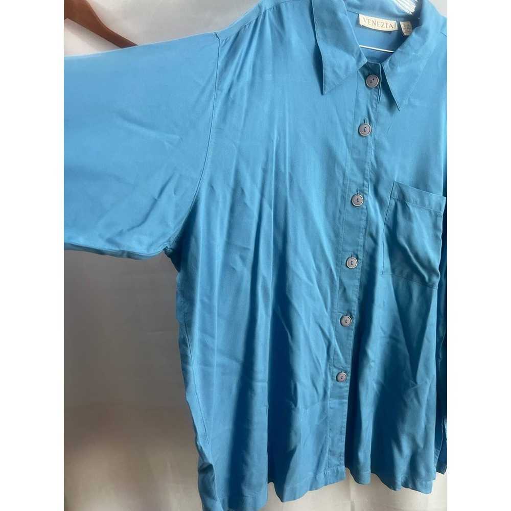 Venezia Womens Plus Size Button Up Top 22-24 blue - image 3